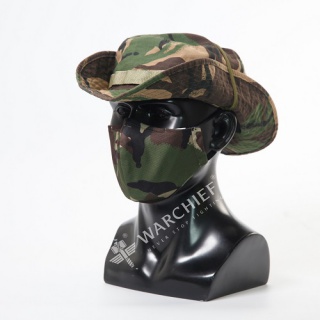 Emirates camouflage mask cover
